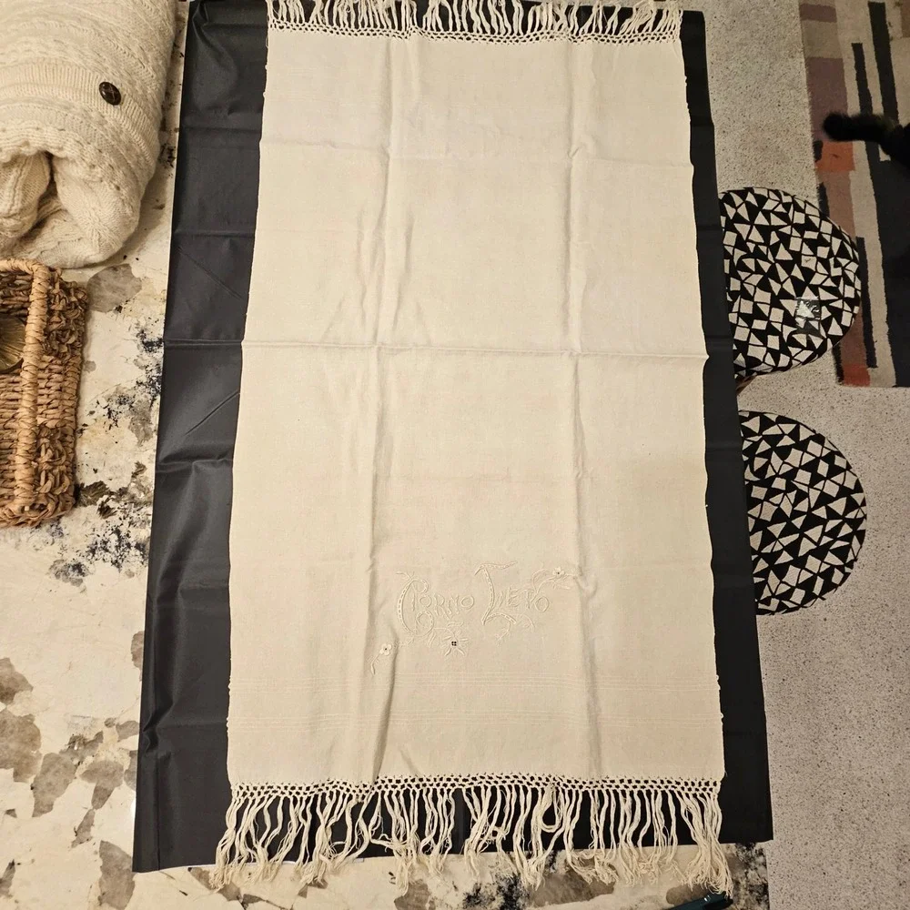 Vintage Italian Hand Embroidered Linen Runner Giorno Lieto Cream Macrame Fringe